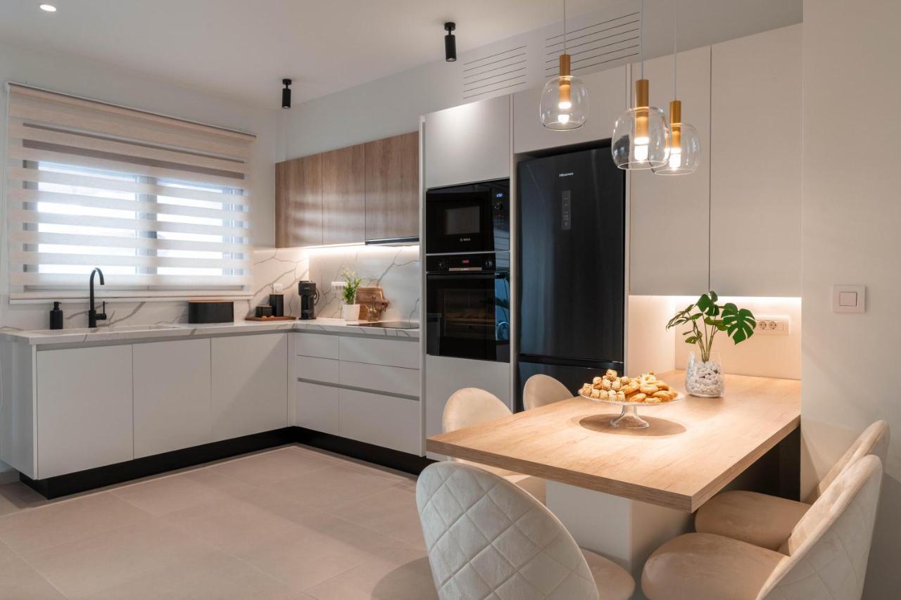 Mariann Premium Suites Lardos Luaran gambar