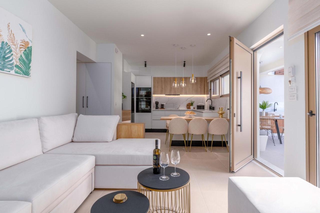 Mariann Premium Suites Lardos Luaran gambar